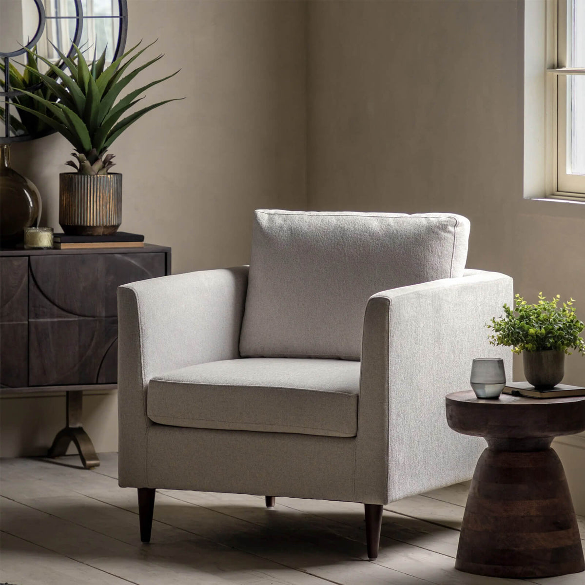 Oxford Armchair in Natural