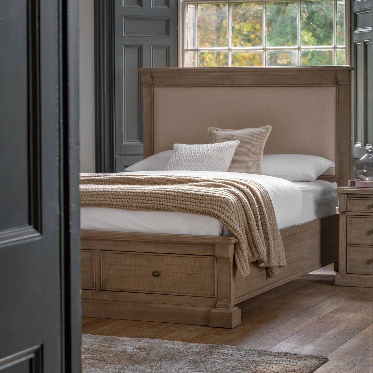 Francis Super King Size Bed