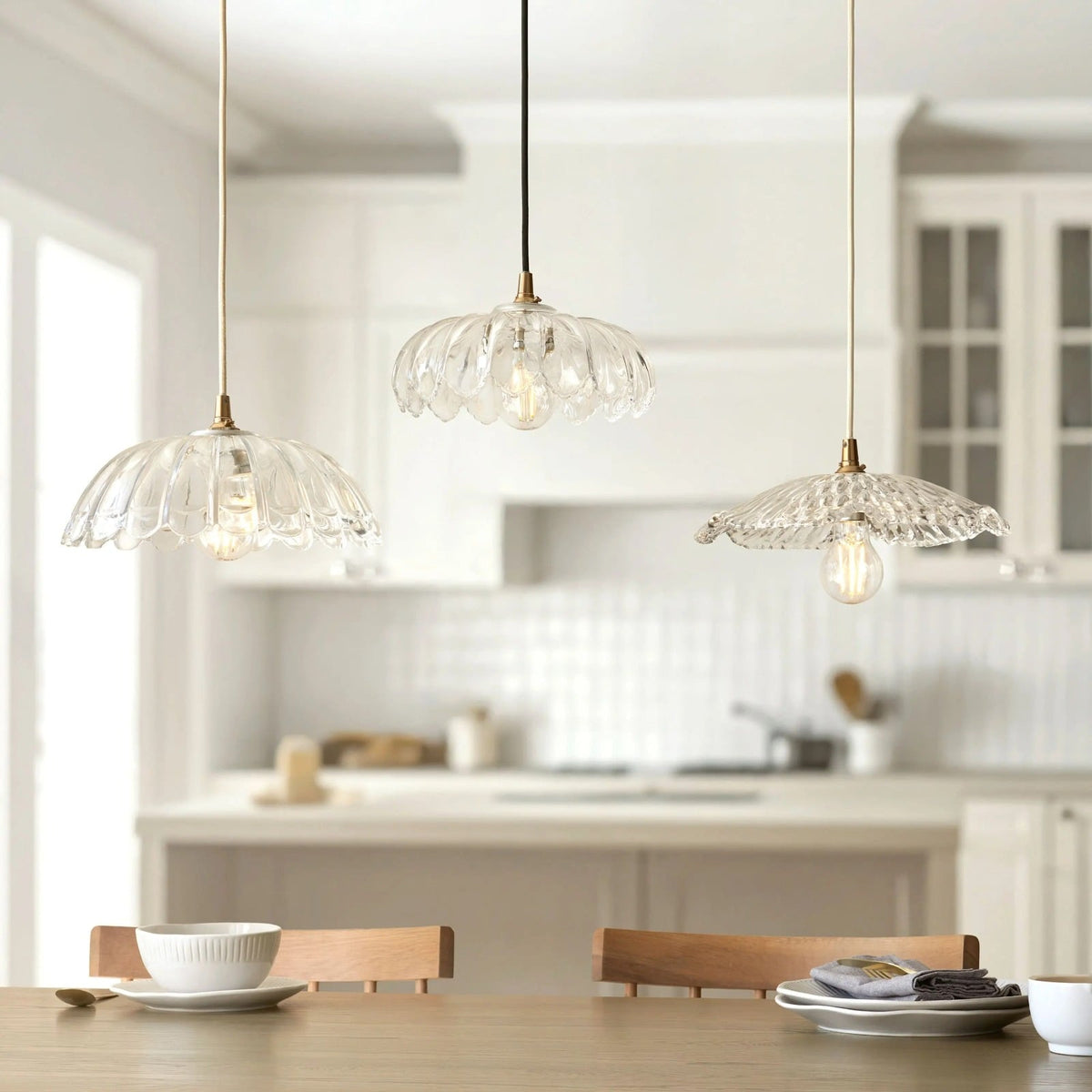Dahlia Pendant Light in Clear Glass