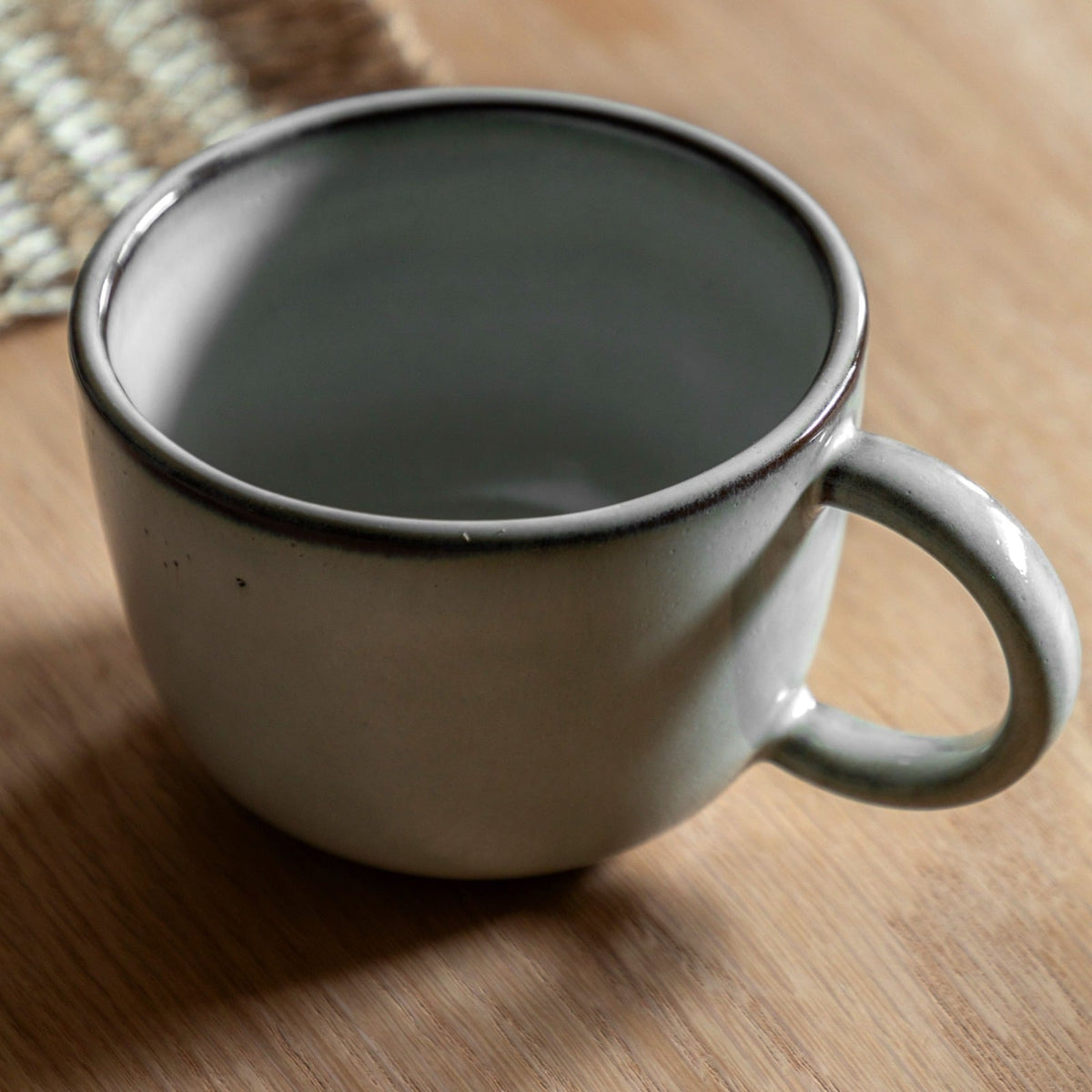 Reactive Glaze Mug in Dove Grey - Set of 4