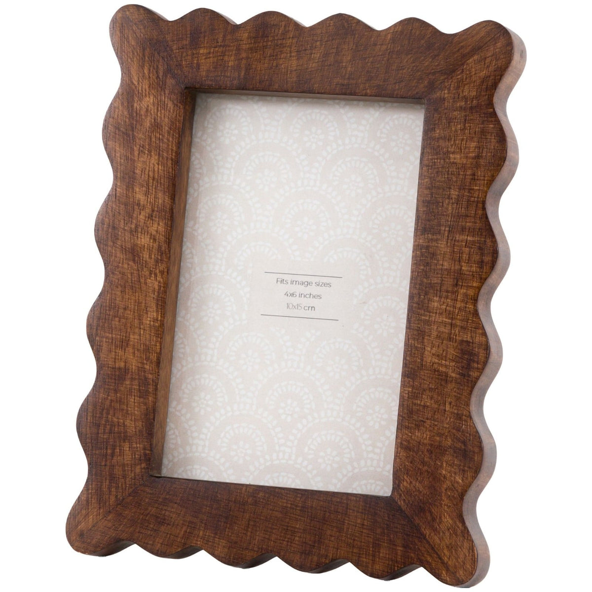 Avila Wooden Scallop Photo Frame 6x4"