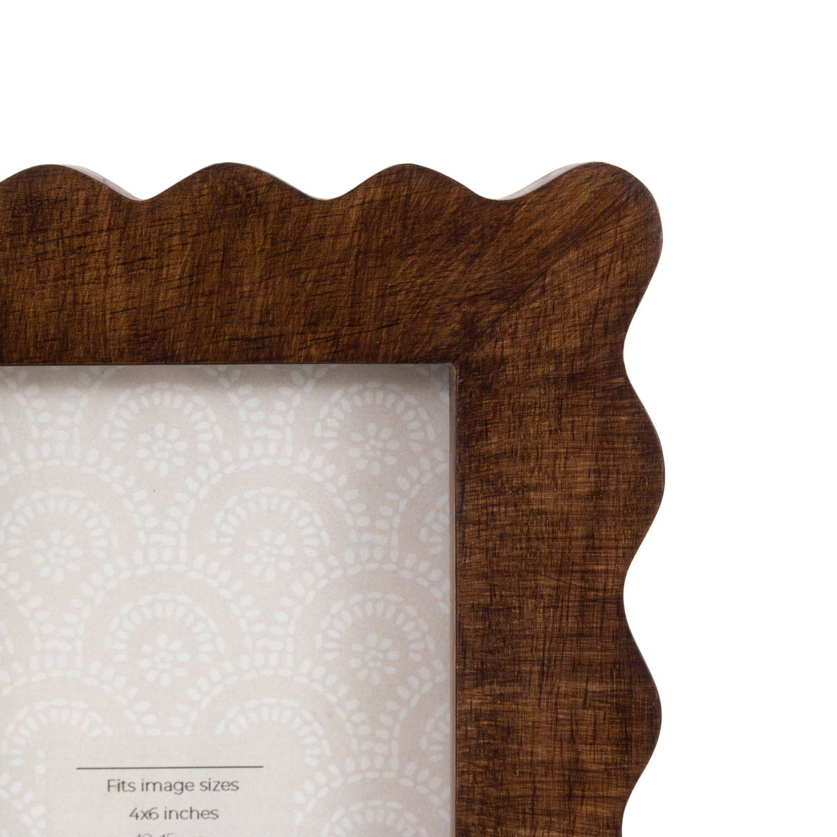 Avila Wooden Scallop Photo Frame 6x4"