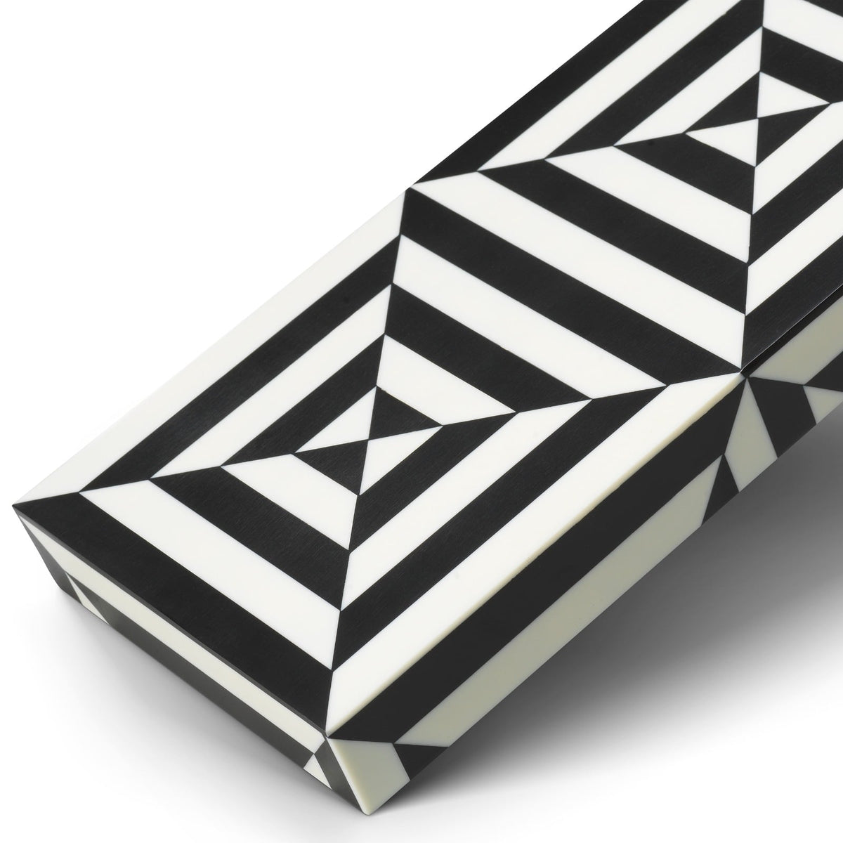 Hawtrone Box