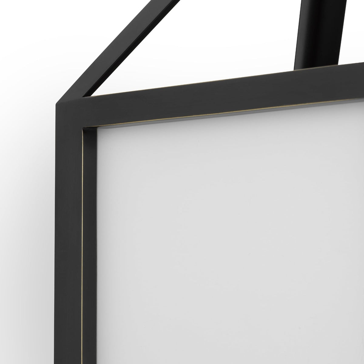 Riserva Outdoor Wall Lamp