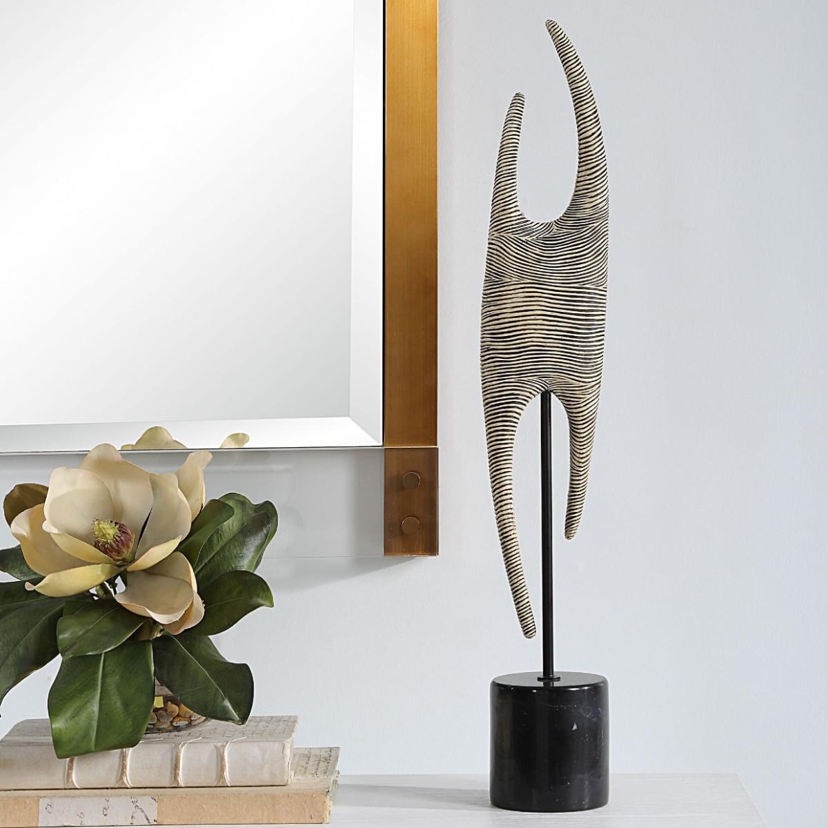 Pochette Ribbed Abstract Sculpture