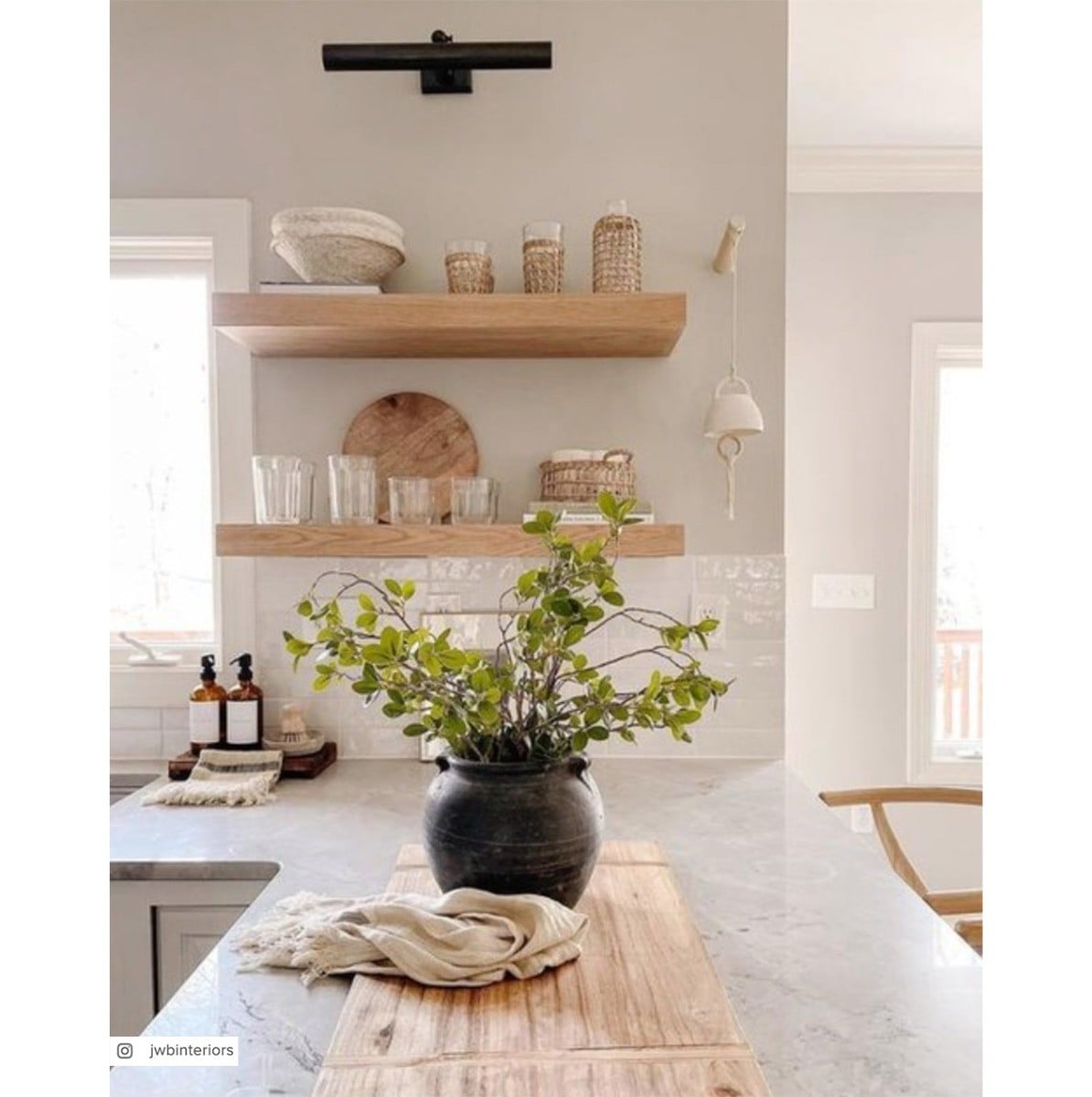 46 Cabinet Maker's Picture Light | Bronze