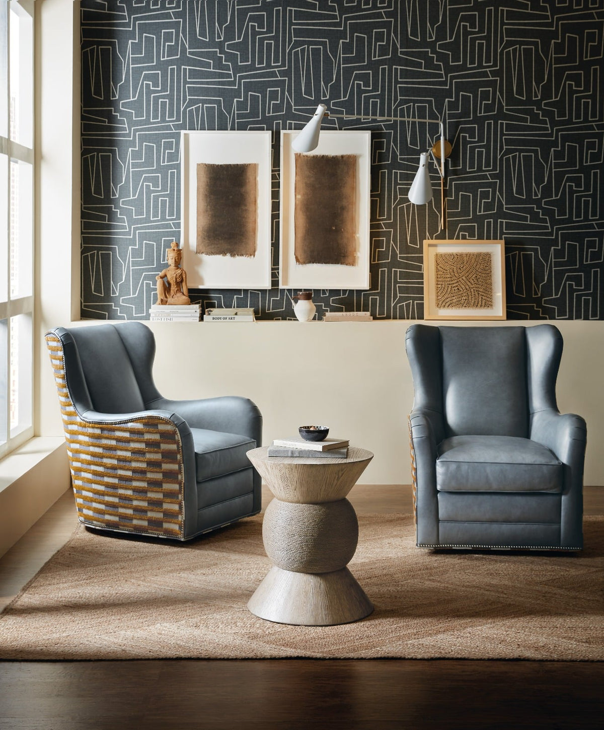 Round Robin Accent Table