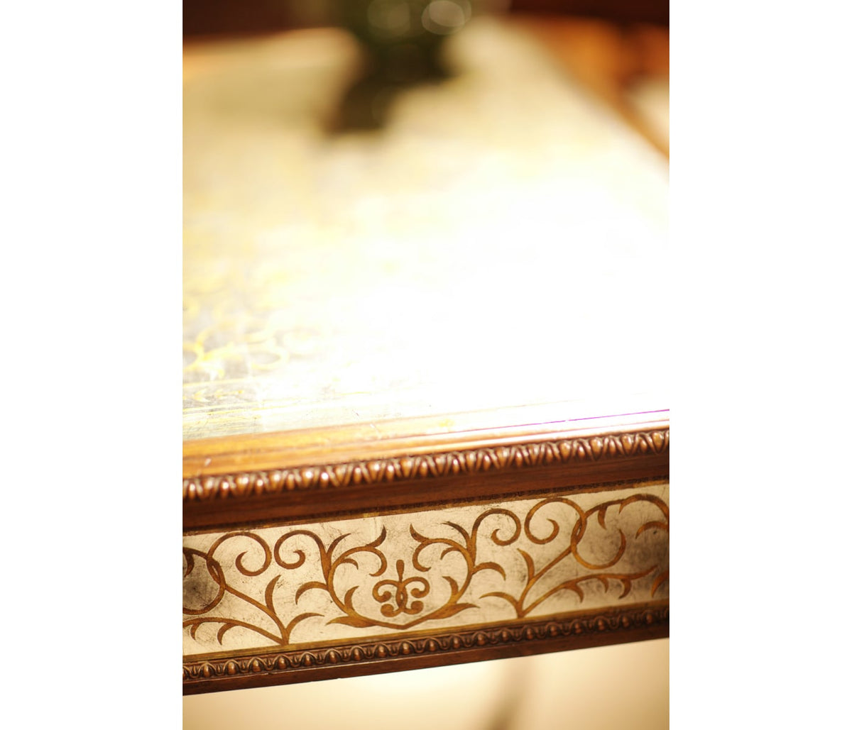 Palazzo Desk