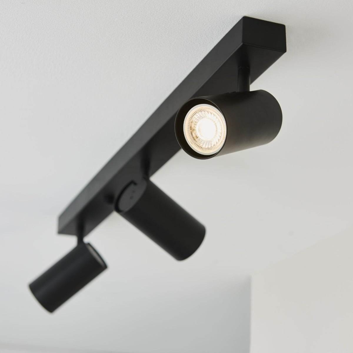 Roza 3 Ceiling Light Black