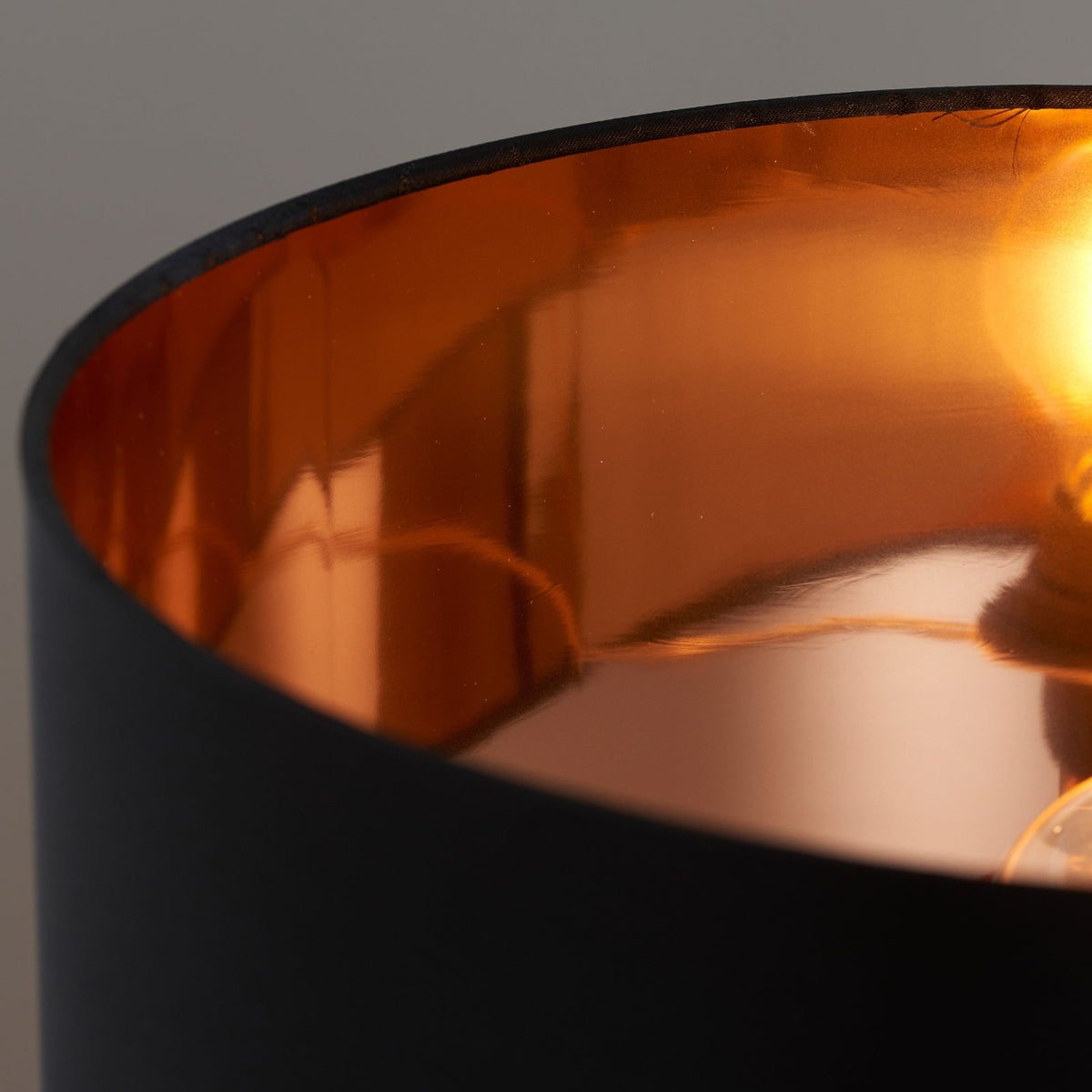 Pontefract Table Lamp in Copper