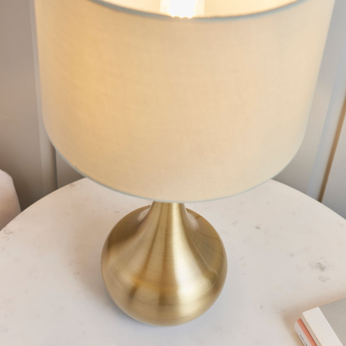 Kington Table Lamp in Brass