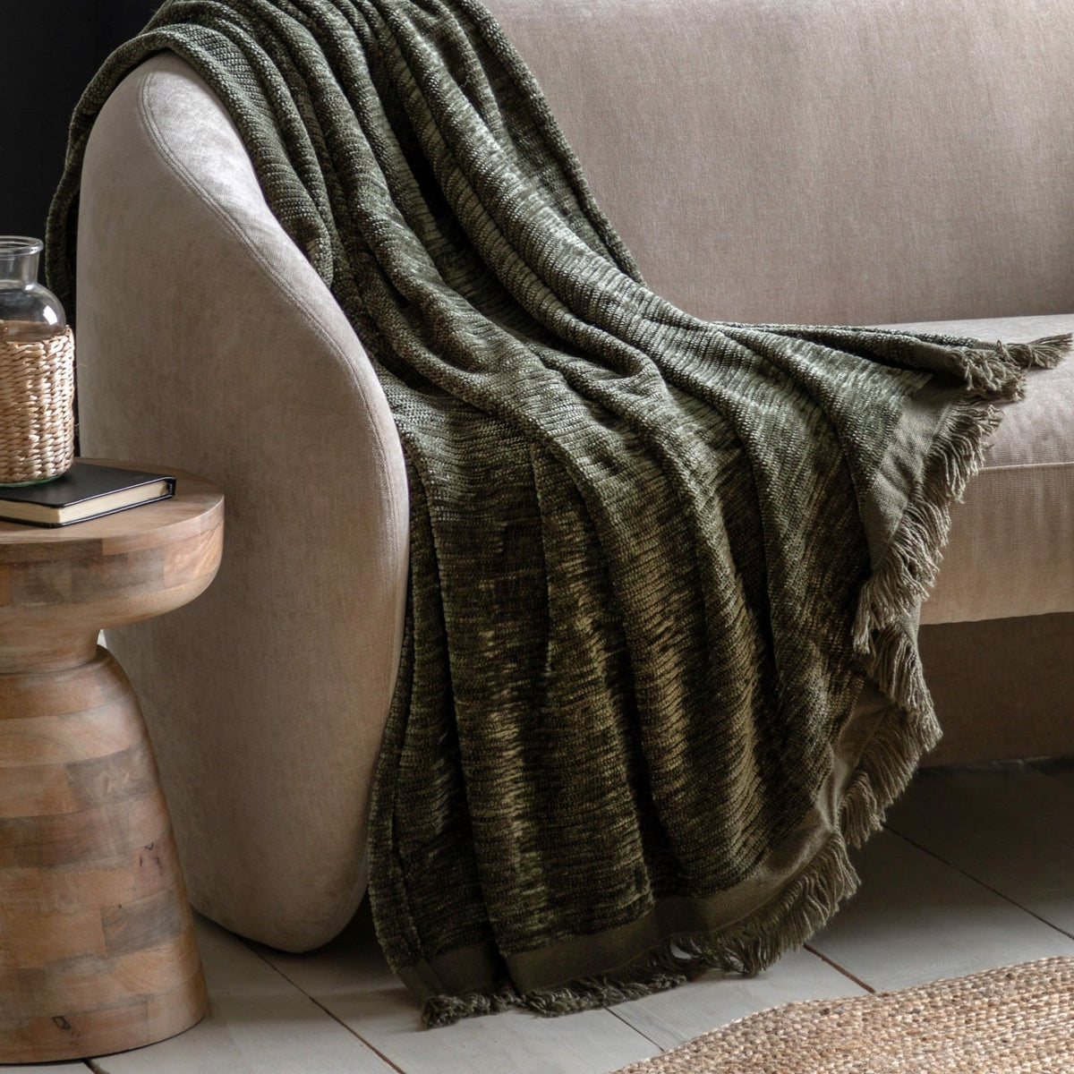 Willow Chenille Throw in Khaki