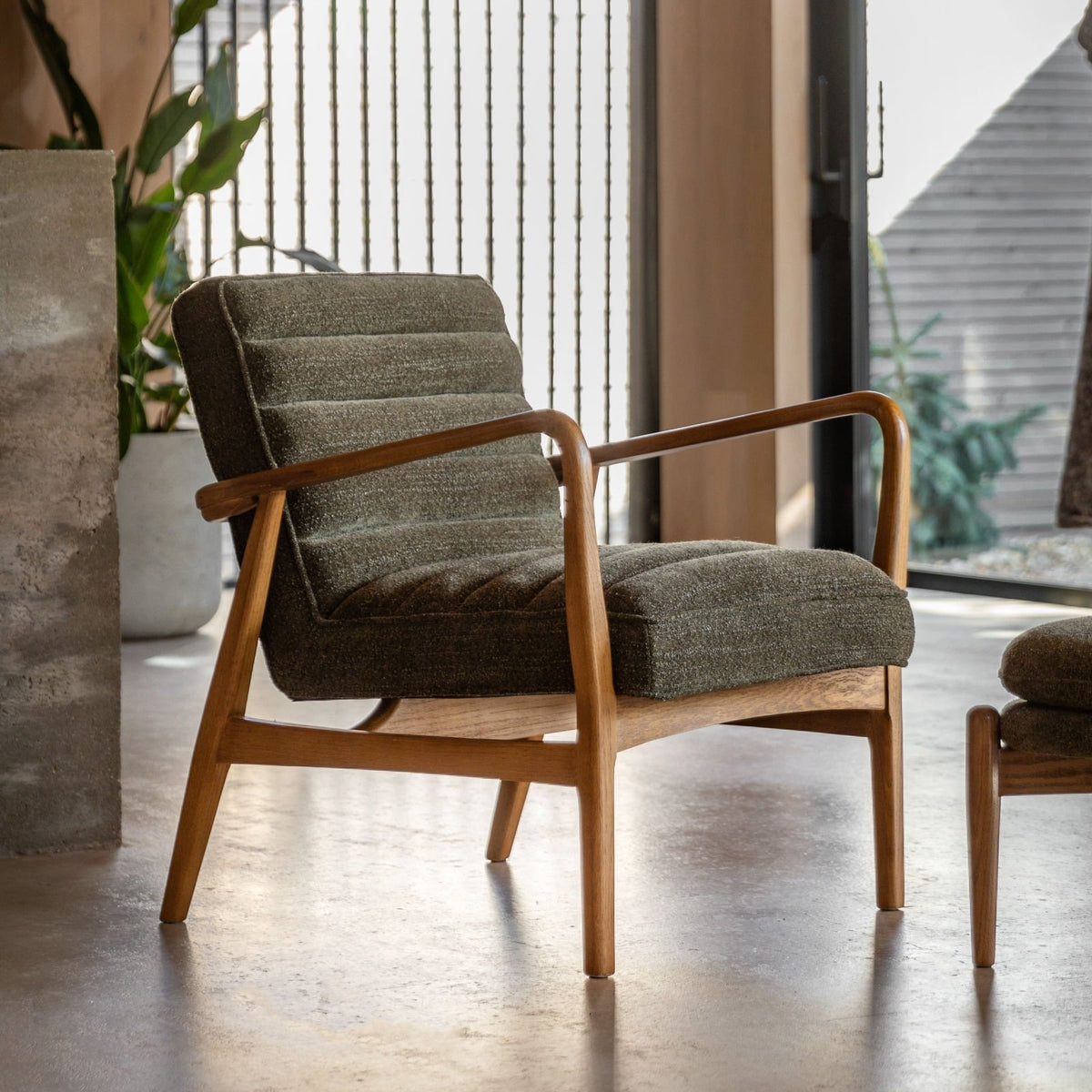 Occasional Chair York in Green Boucle