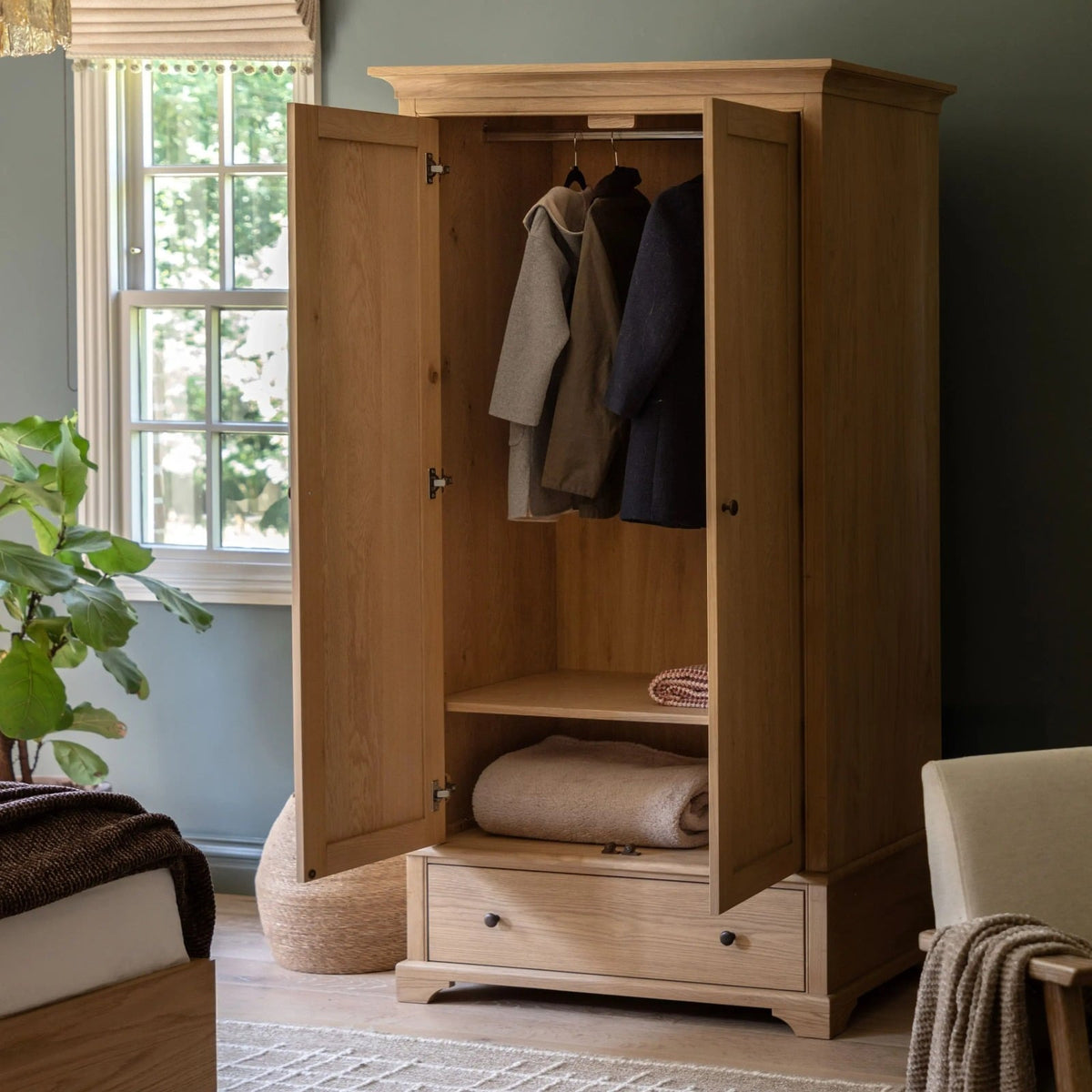 Ledbury Wardrobe