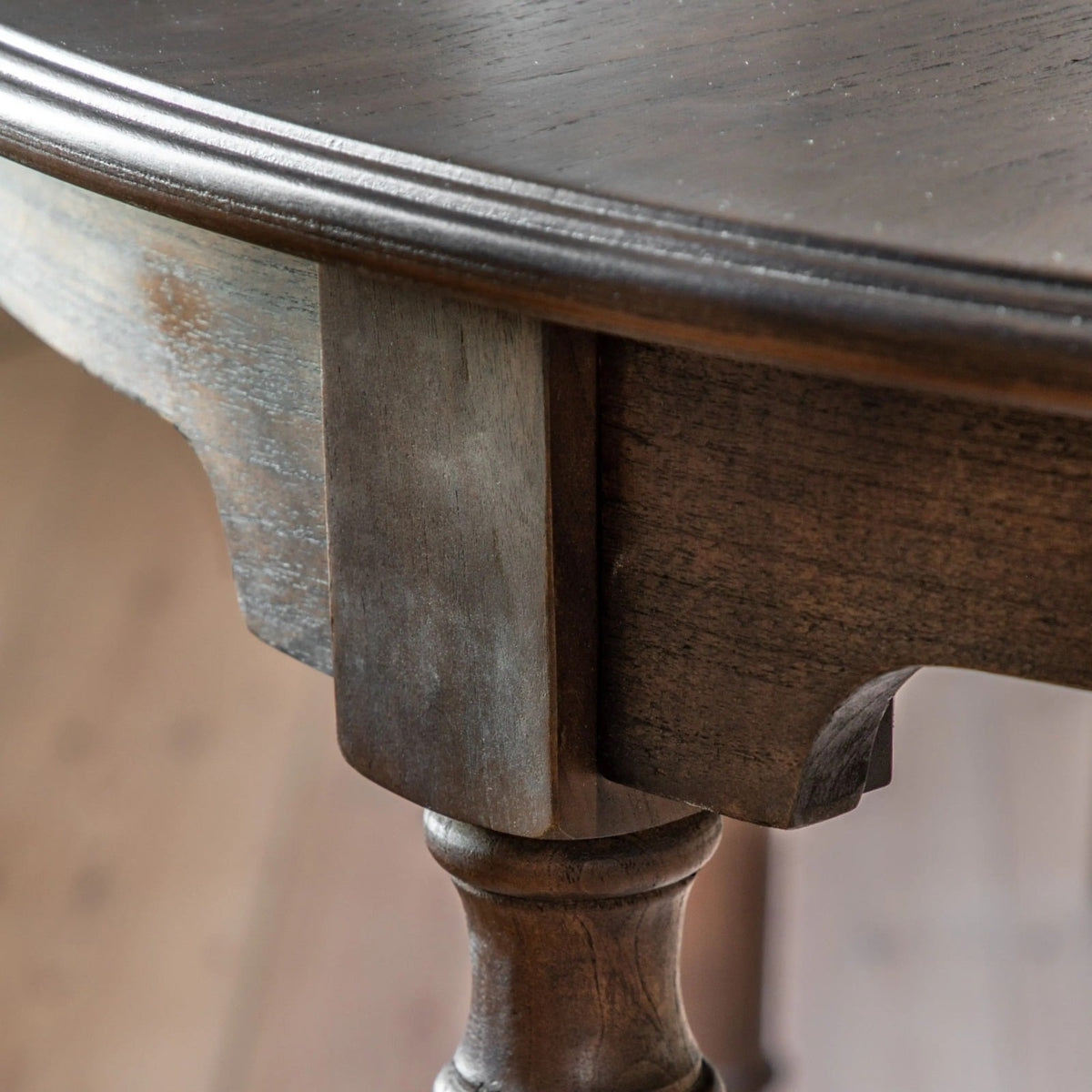 Buckingham Extending Round Dining Table - 120-160cm