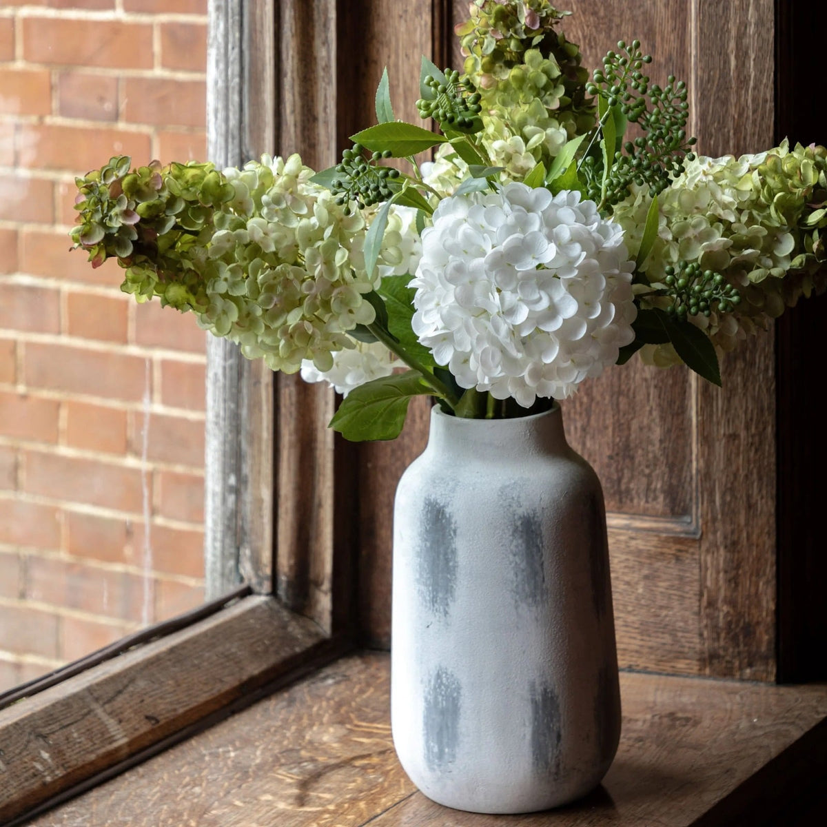 Hydrangea Floral Vase Arrangement