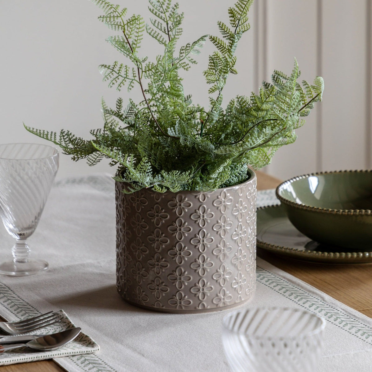 Selva Embossed Planter in Grey