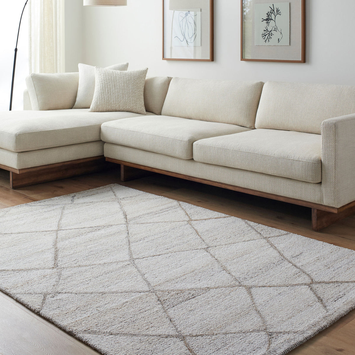 Berna Hand Tufted Rug - 366 x 274 cm