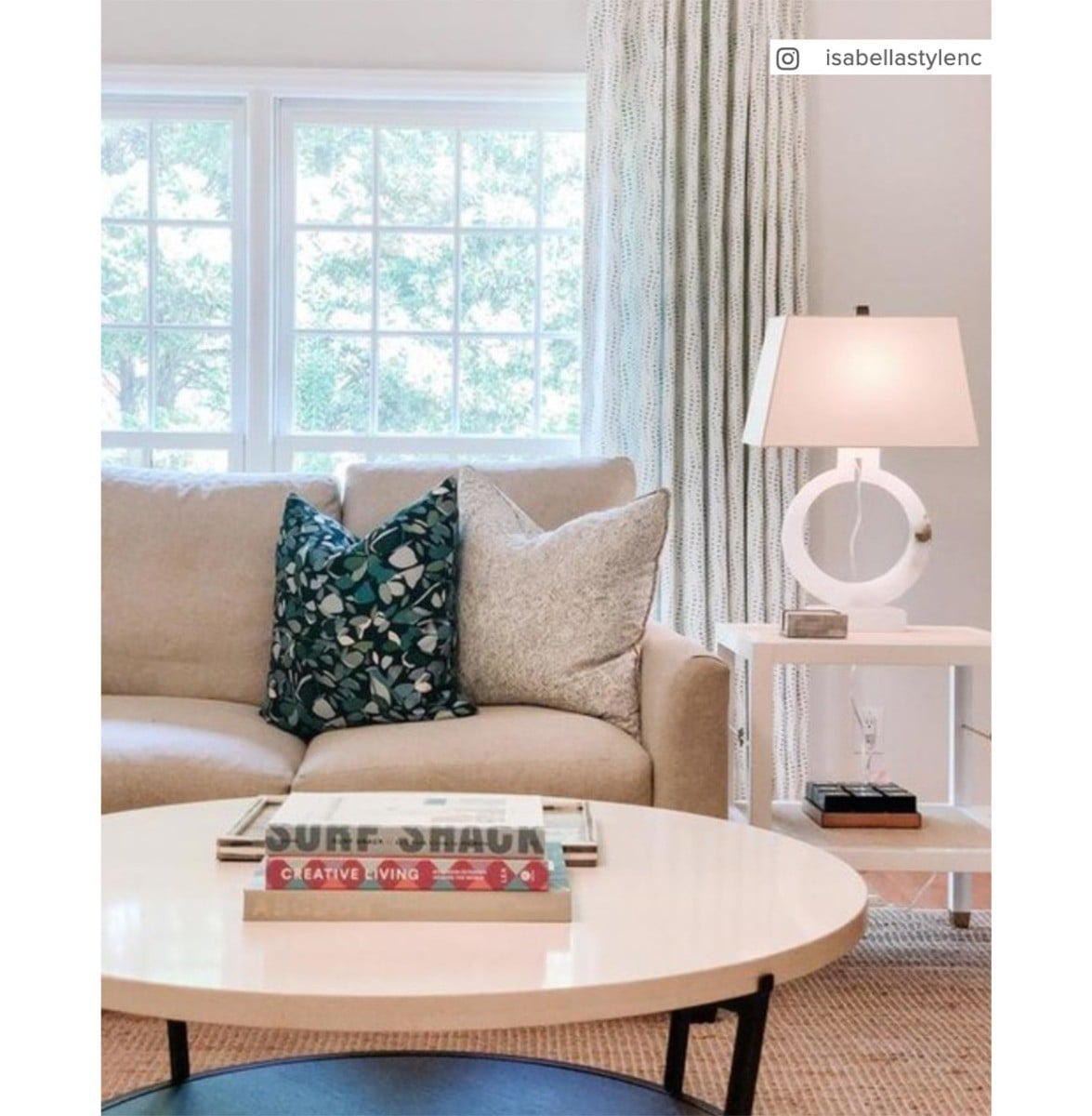 Ring Form Large Table Lamp | Alabaster