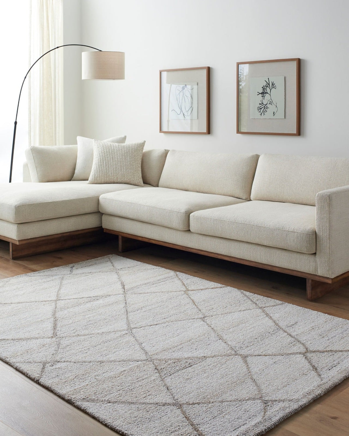 Berna Hand Tufted Rug - 305 x 244 cm