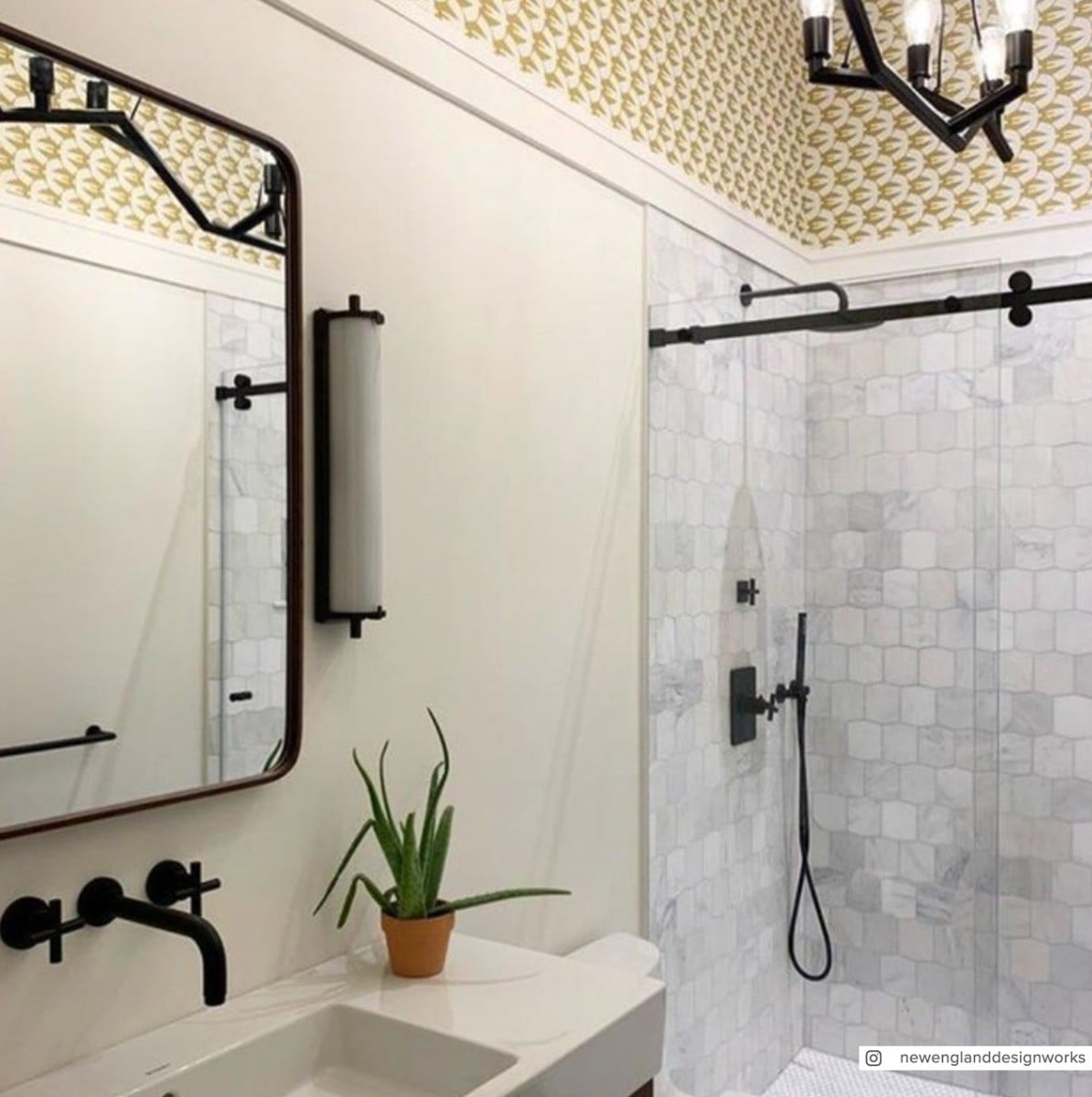 Calliope Tall Bath Light | Bronze