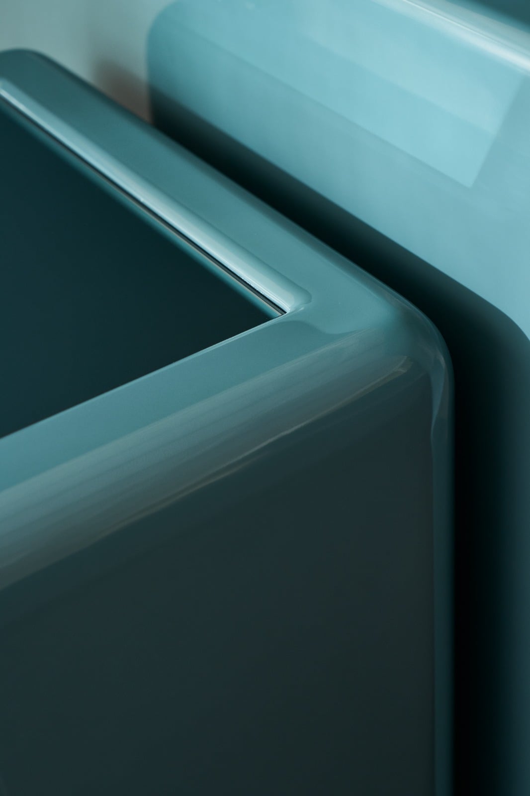 Gelee Square Accent Table in Apatite