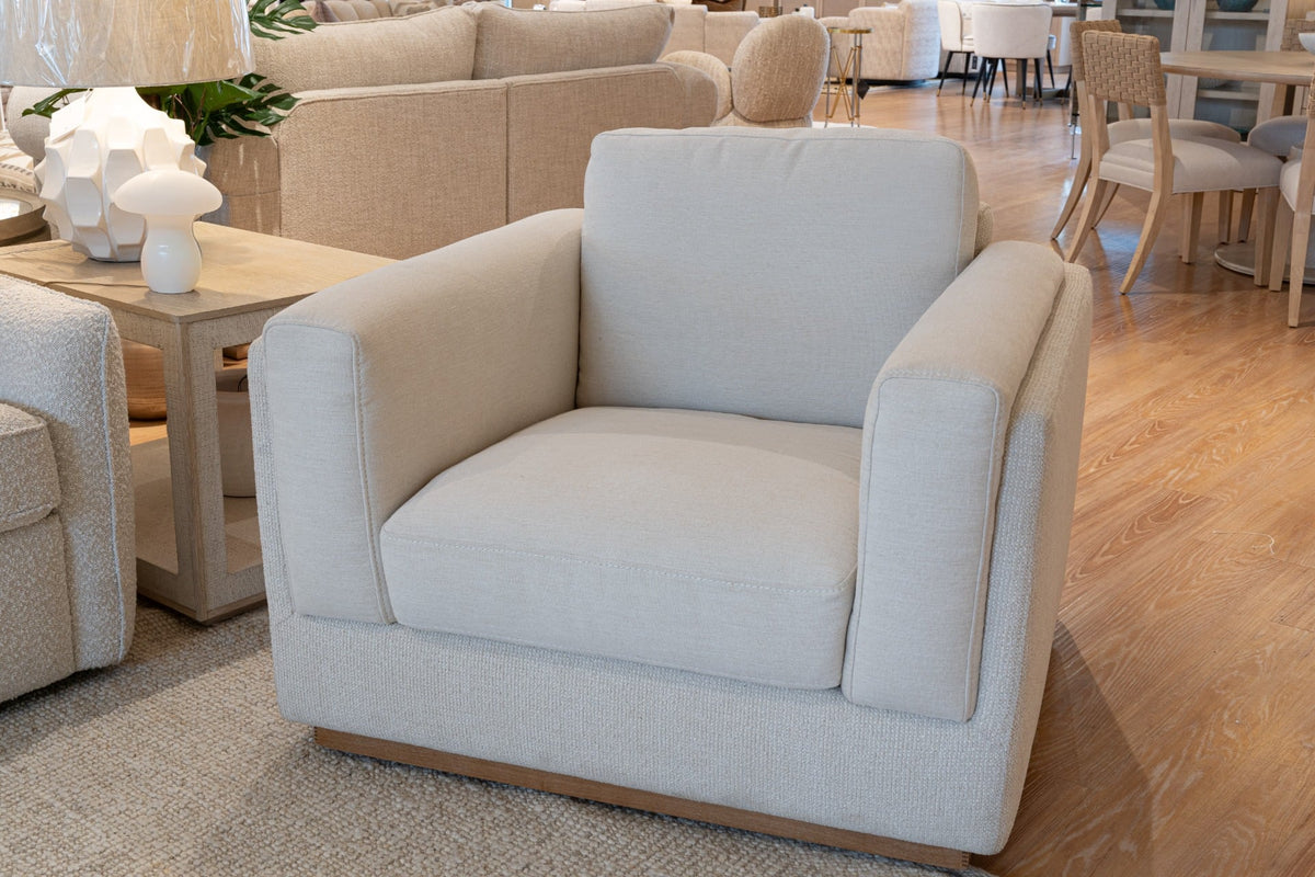 Outlet Nordic Tranquillity Swivel Accent Chair
