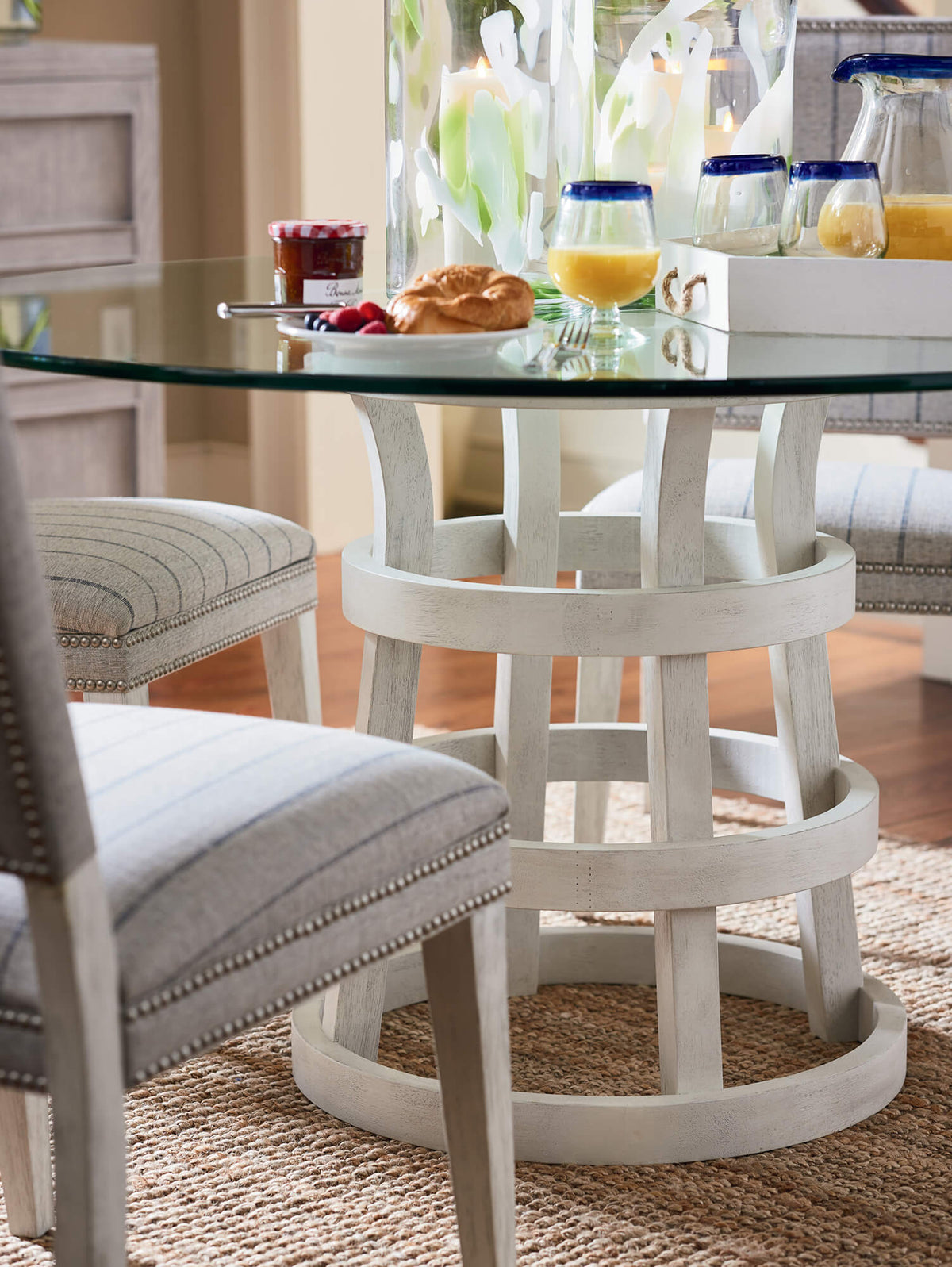 Escape Round Glass Dining Table 112cm