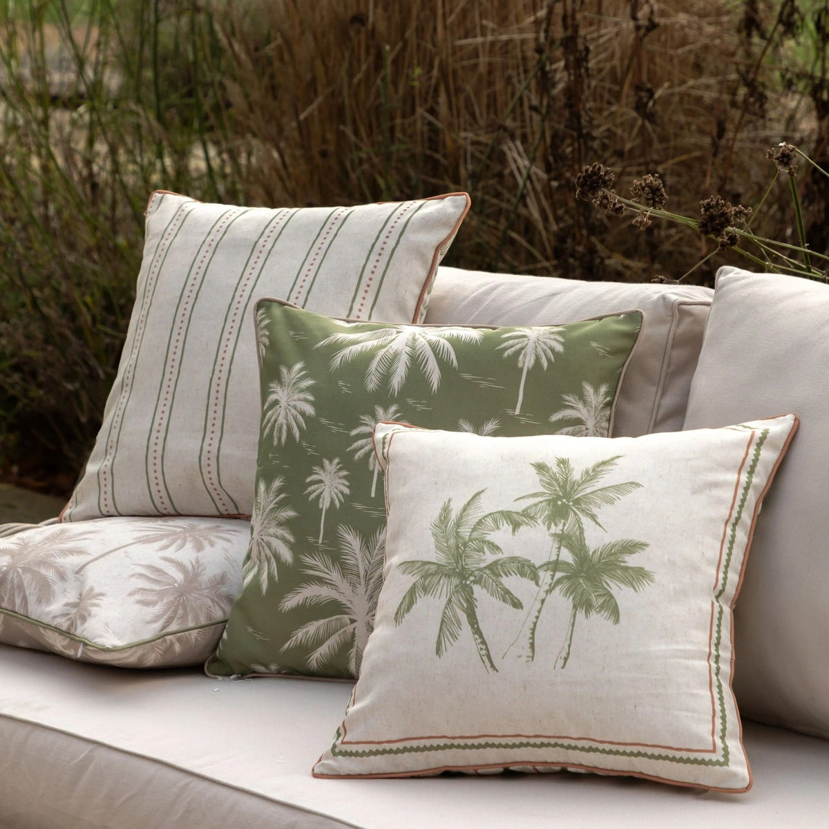 Palmera Indoor/Outdoor Cushion in Natural