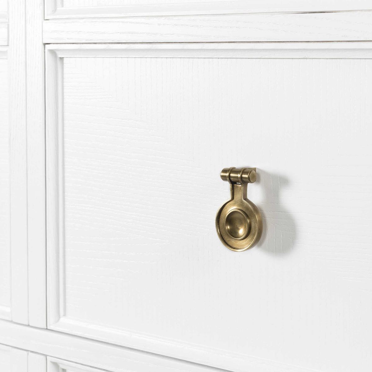 Mansard Chest