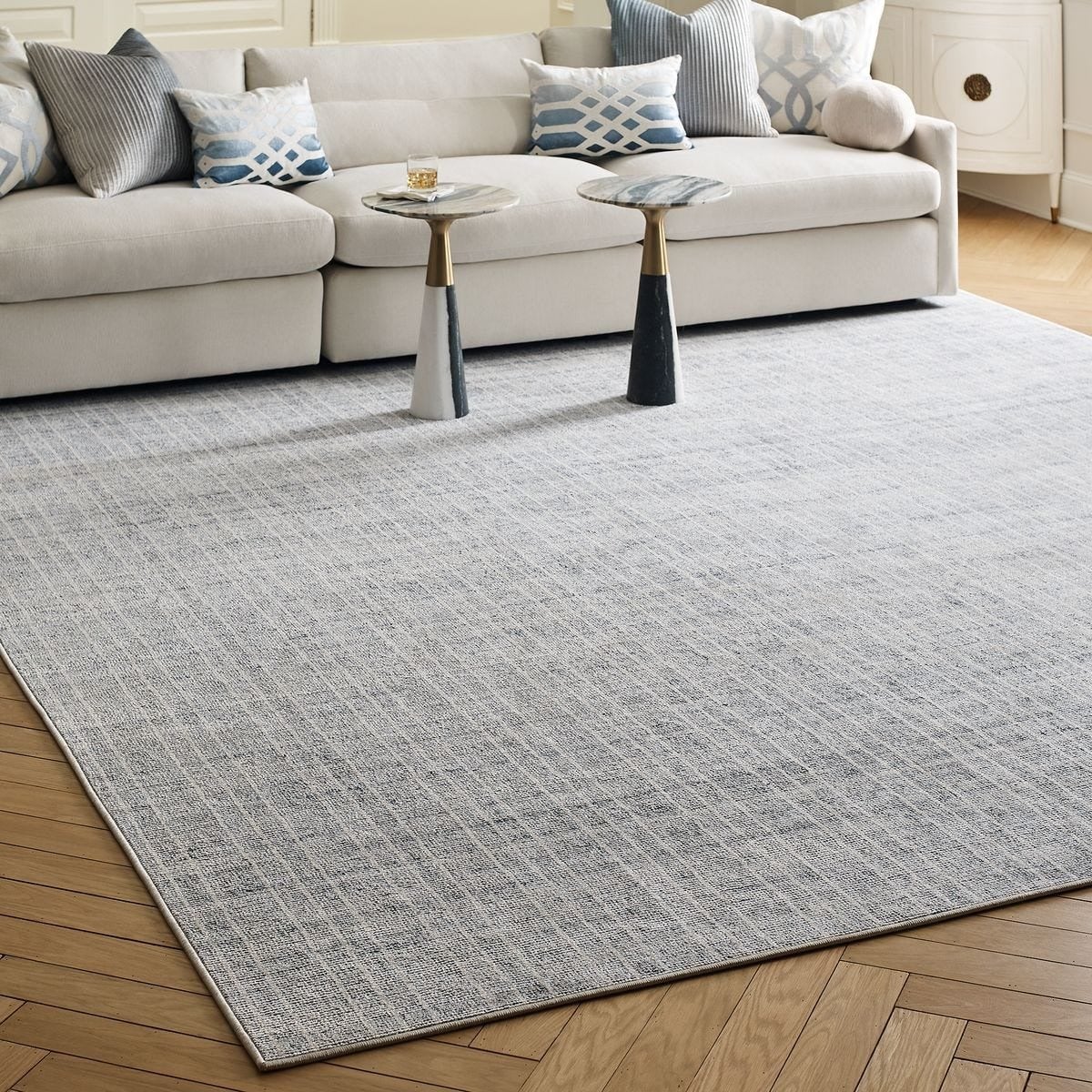 Obsession Rug in Blue - 335 x 427 cm