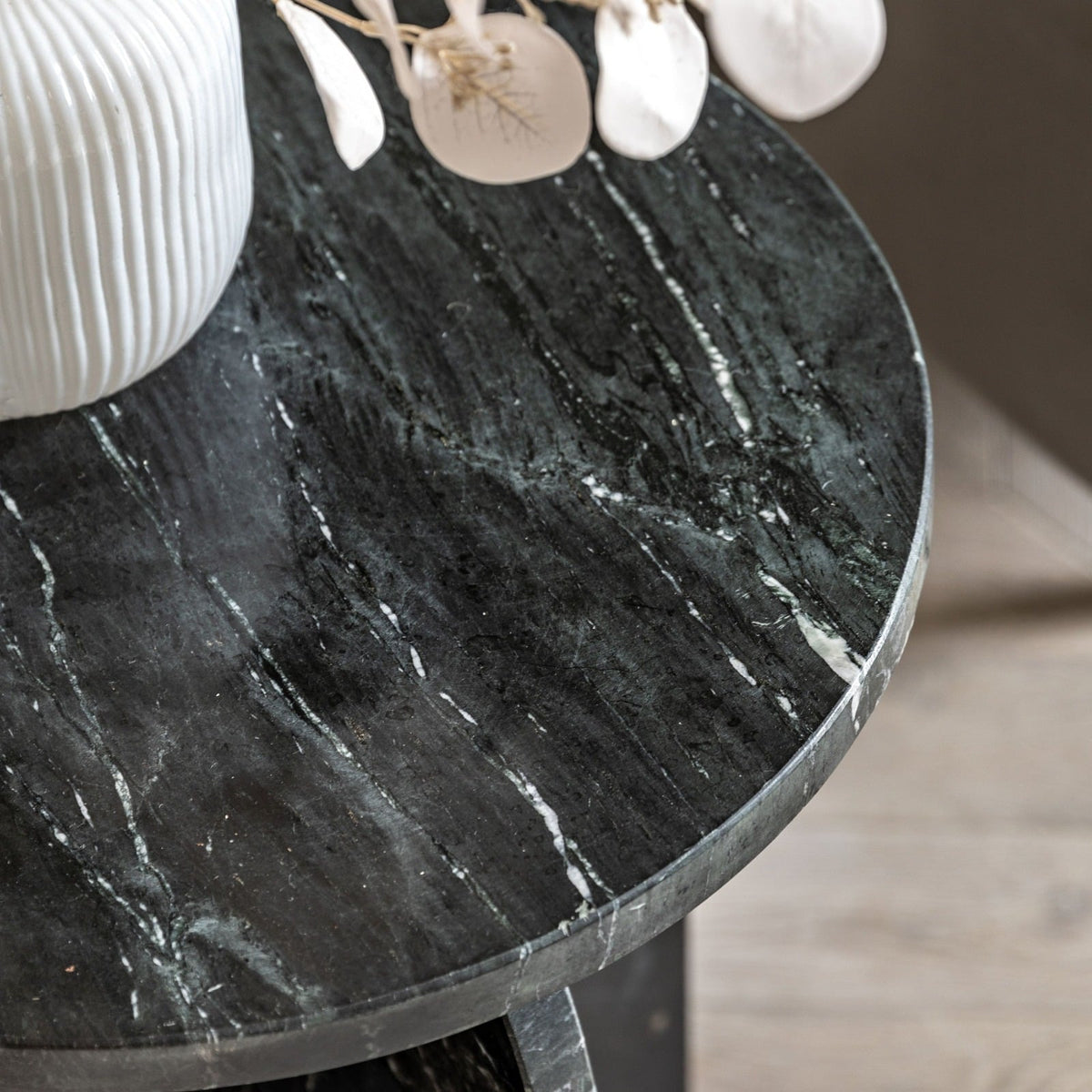 Rica Side Table Black