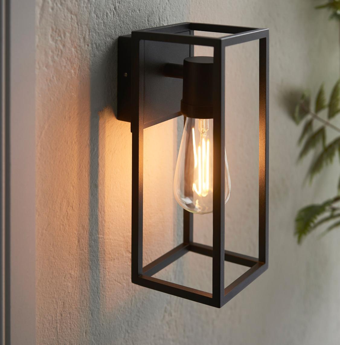 Claro Outdoor Wall Light