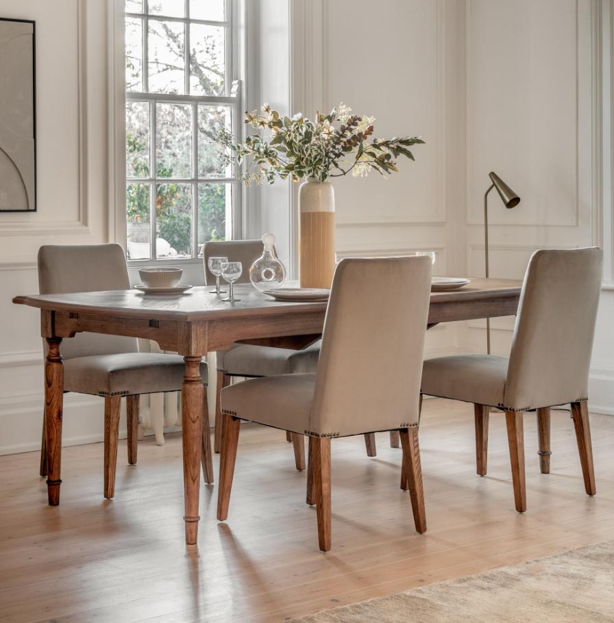 Windsor Extending Dining Table - 215-260cm