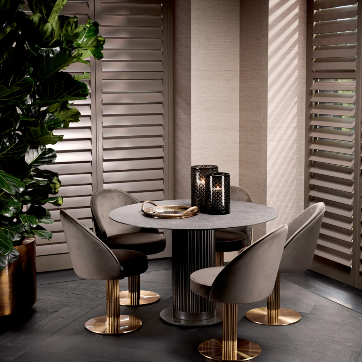Volterra Round Indoor-Outdoor Dining Table - 120cm