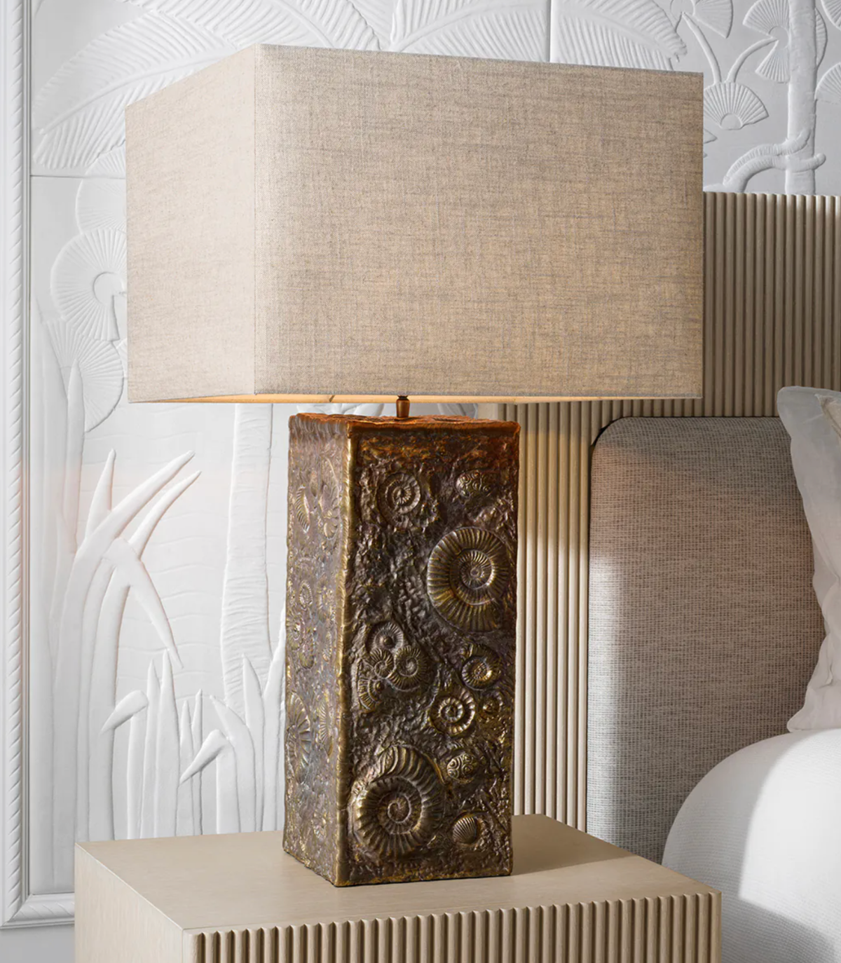 Table Lamp Kamari in Vintage Brass