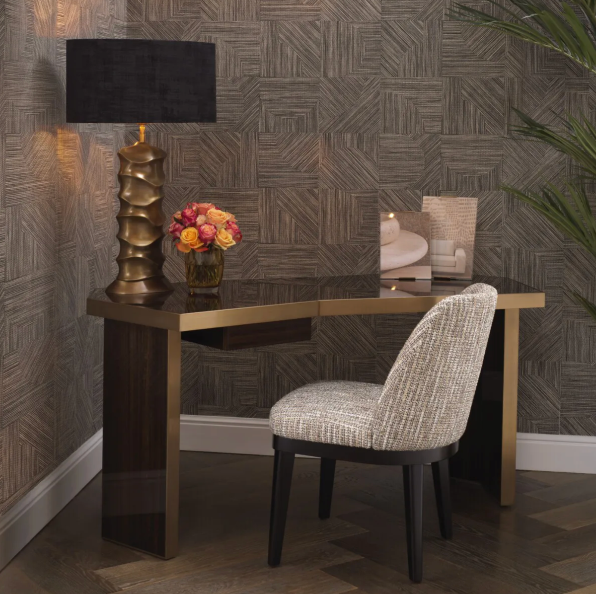 Rapho Table Lamp in Vintage Brass