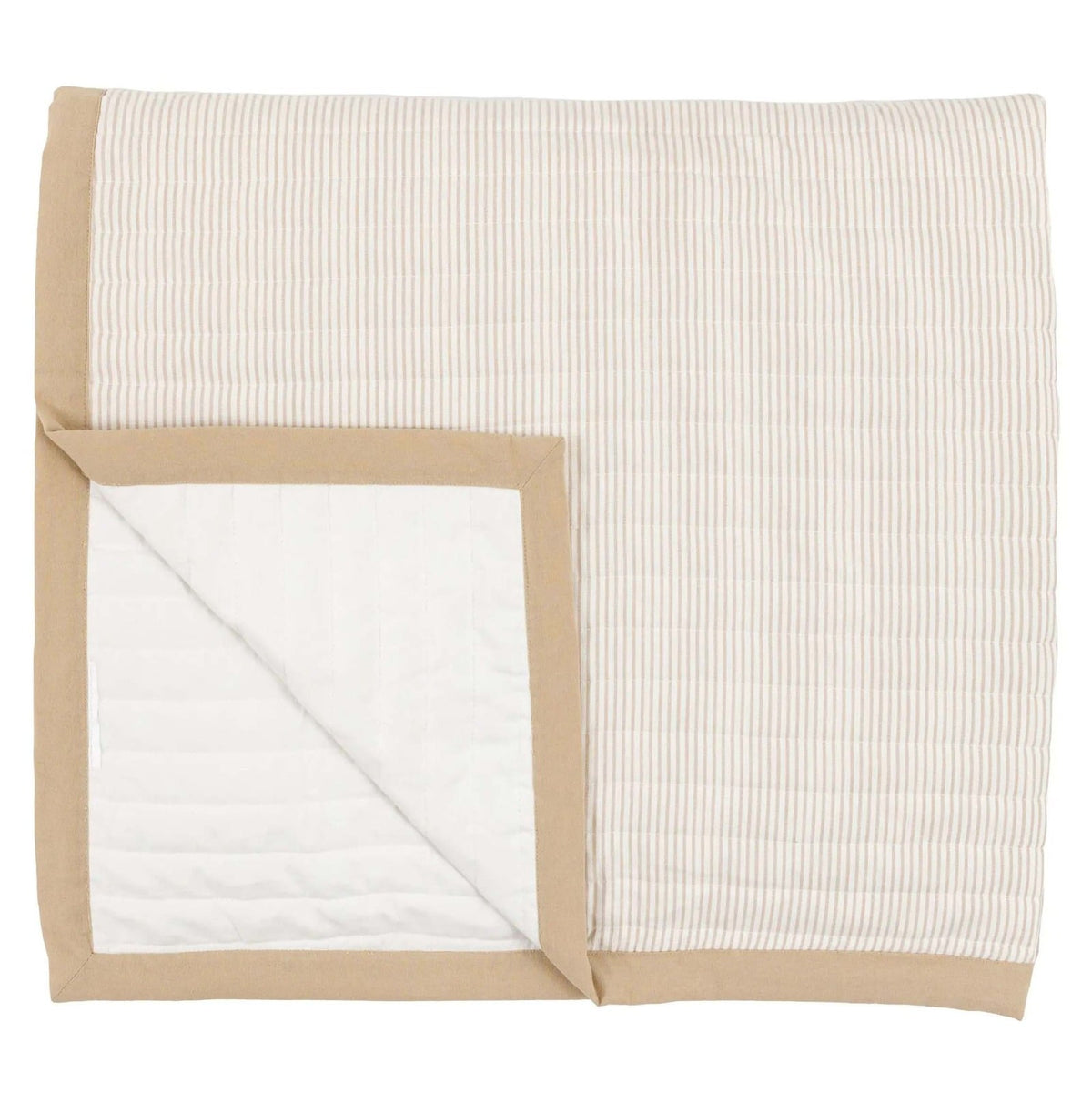 Serene Quilted Bedspread in Oatmeal