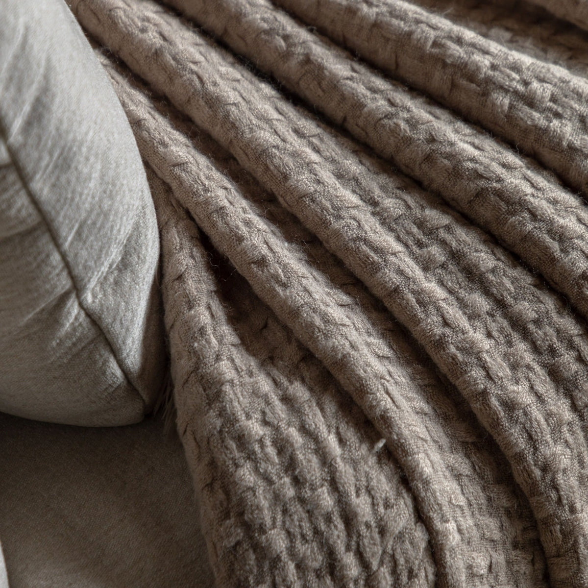 Soft Touch Waffle Throw in Natural