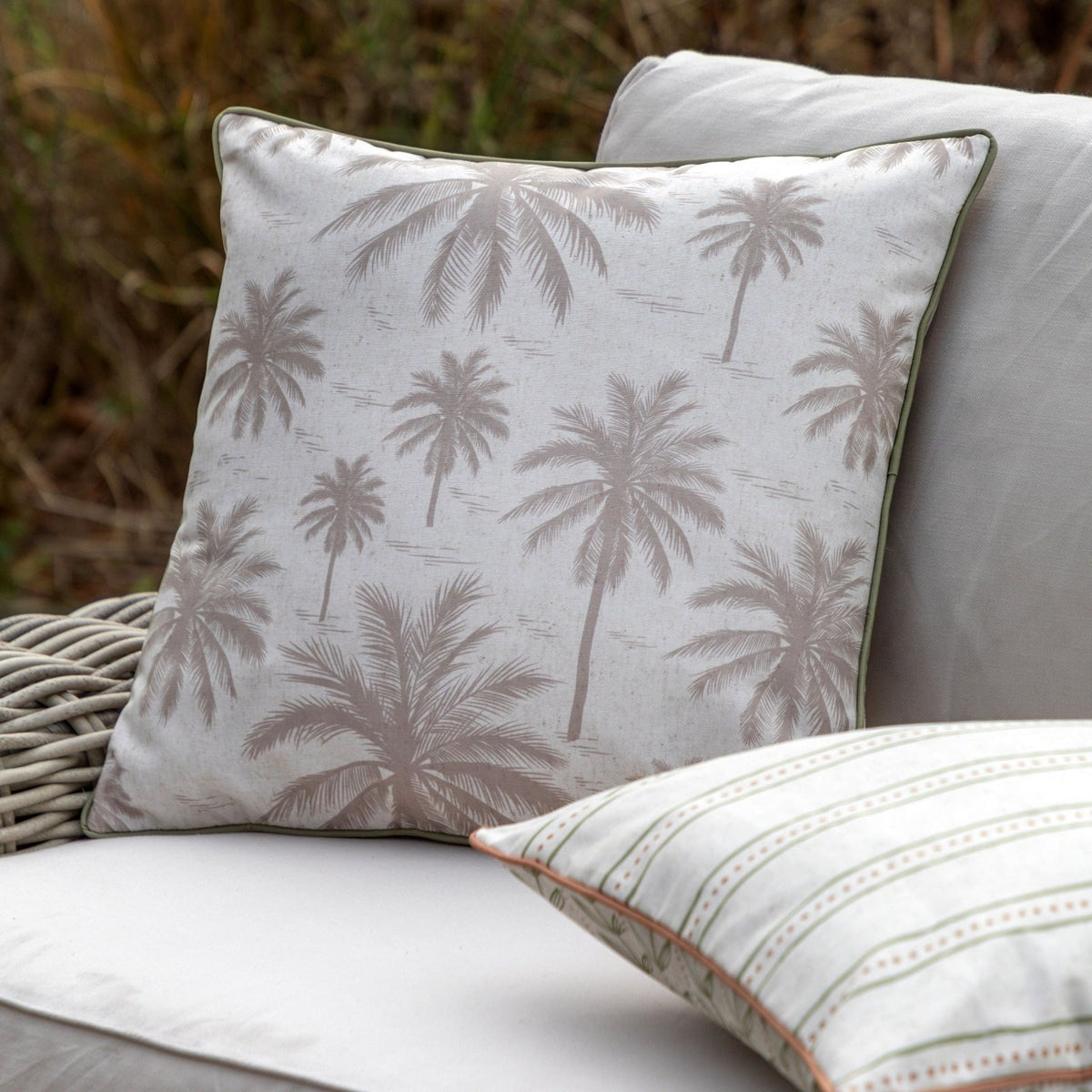 Solrise Indoor/Oudoor Cushion in Natural