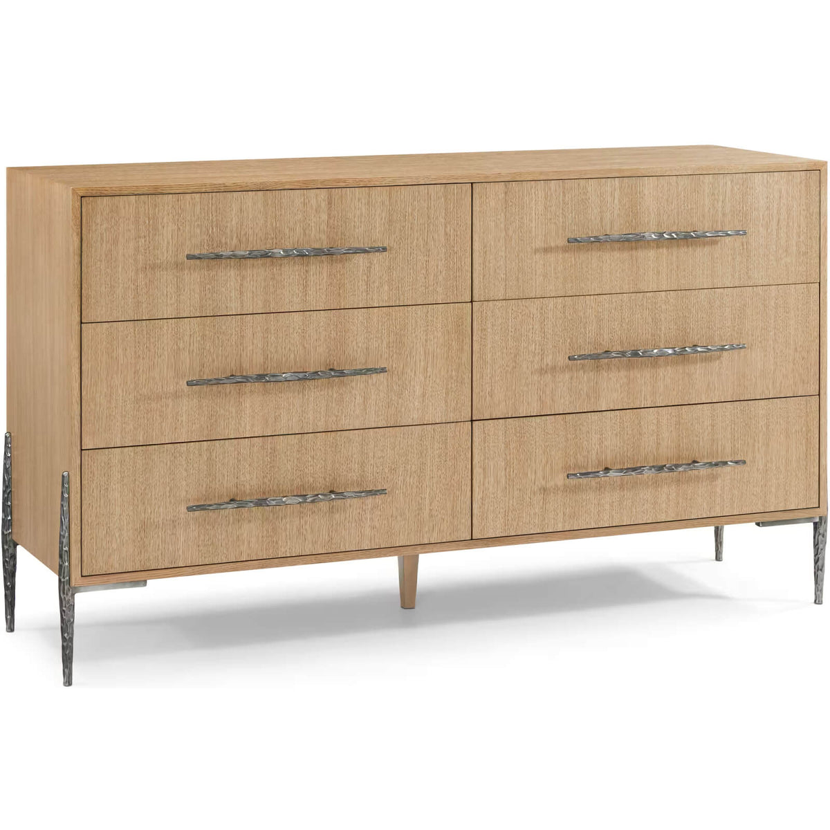 Essence Dresser