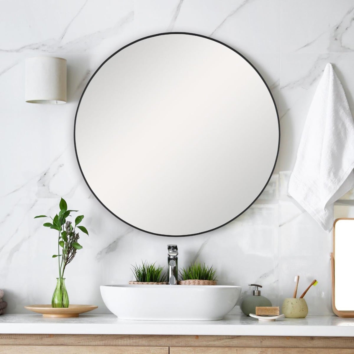 Evelyn Round Mirror Black
