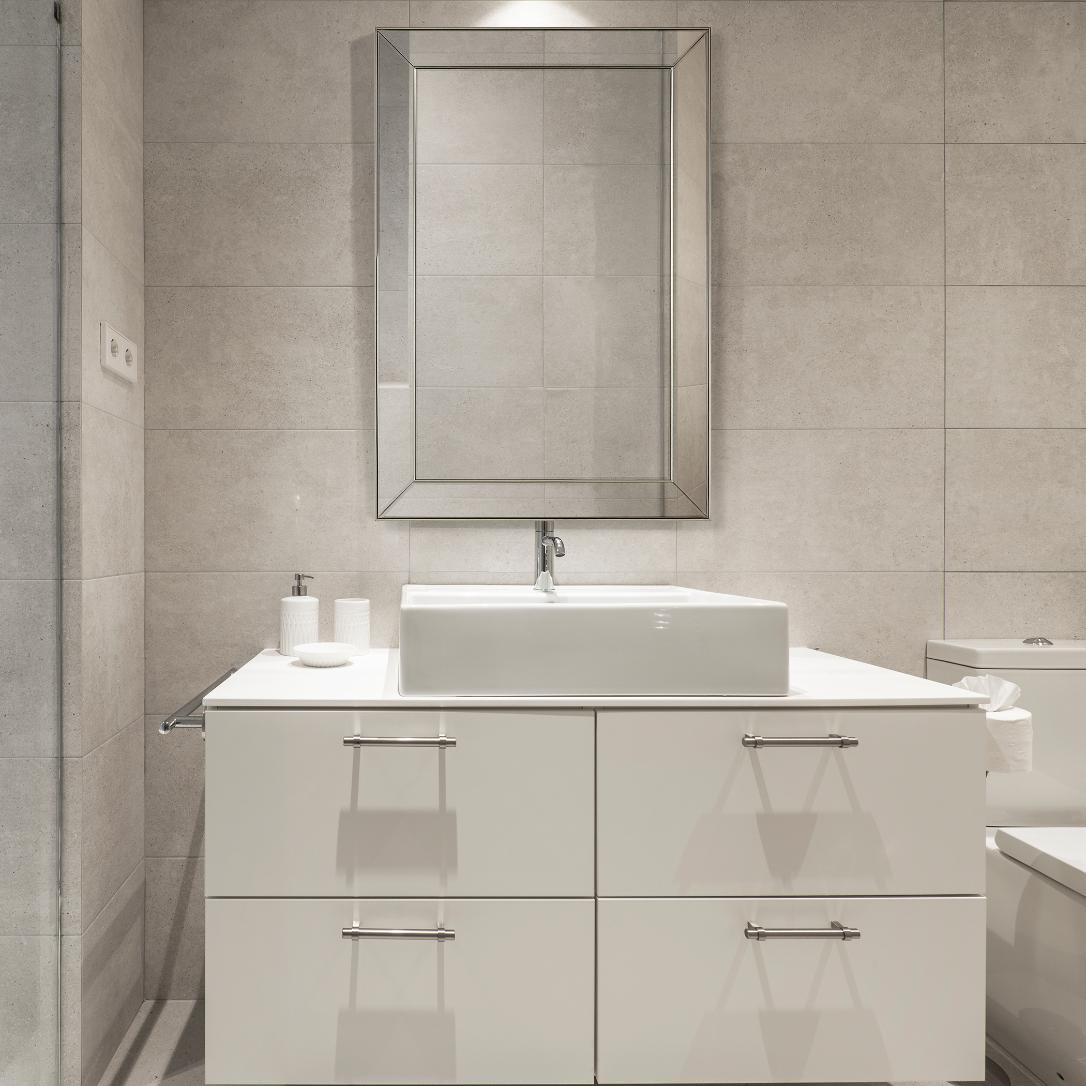 Hannah Rectangular Mirror Champagne Finish