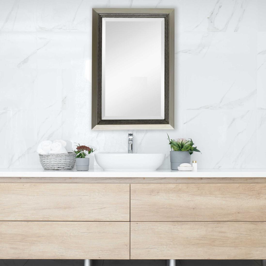 Beaded Lines Mirror Brushed Silver