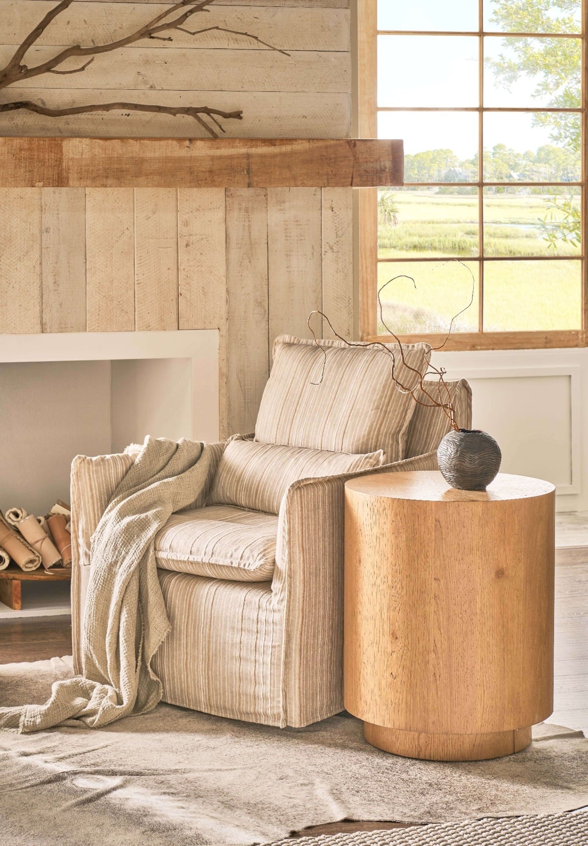 Weekender Round Side Table in Sand Dune