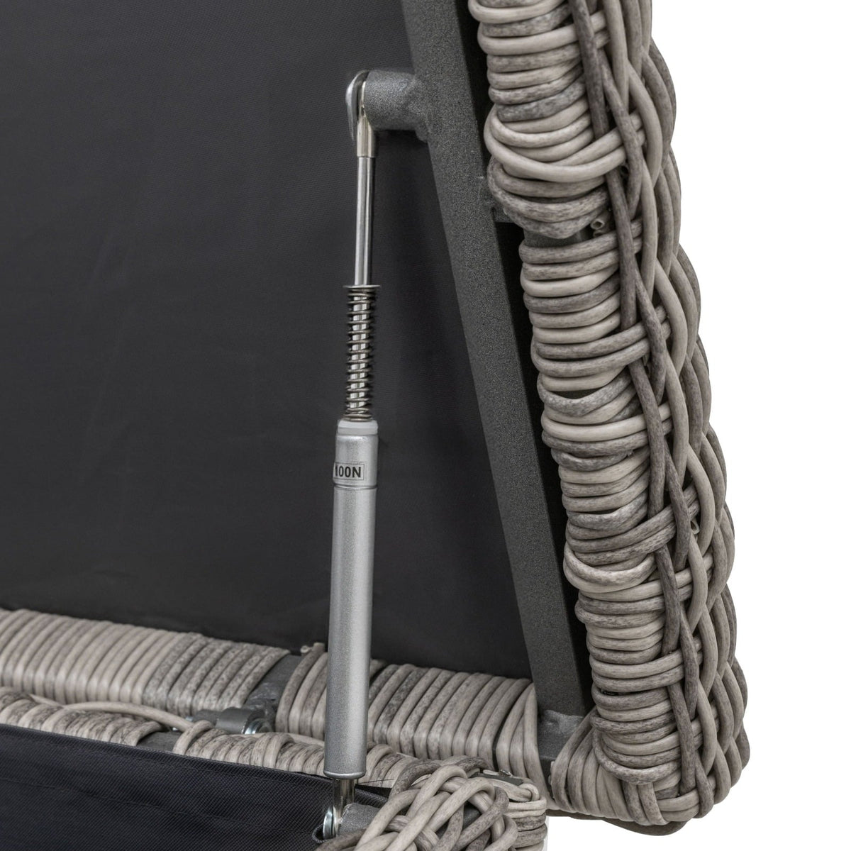 Benton Outdoor Storage Box Salt Spray