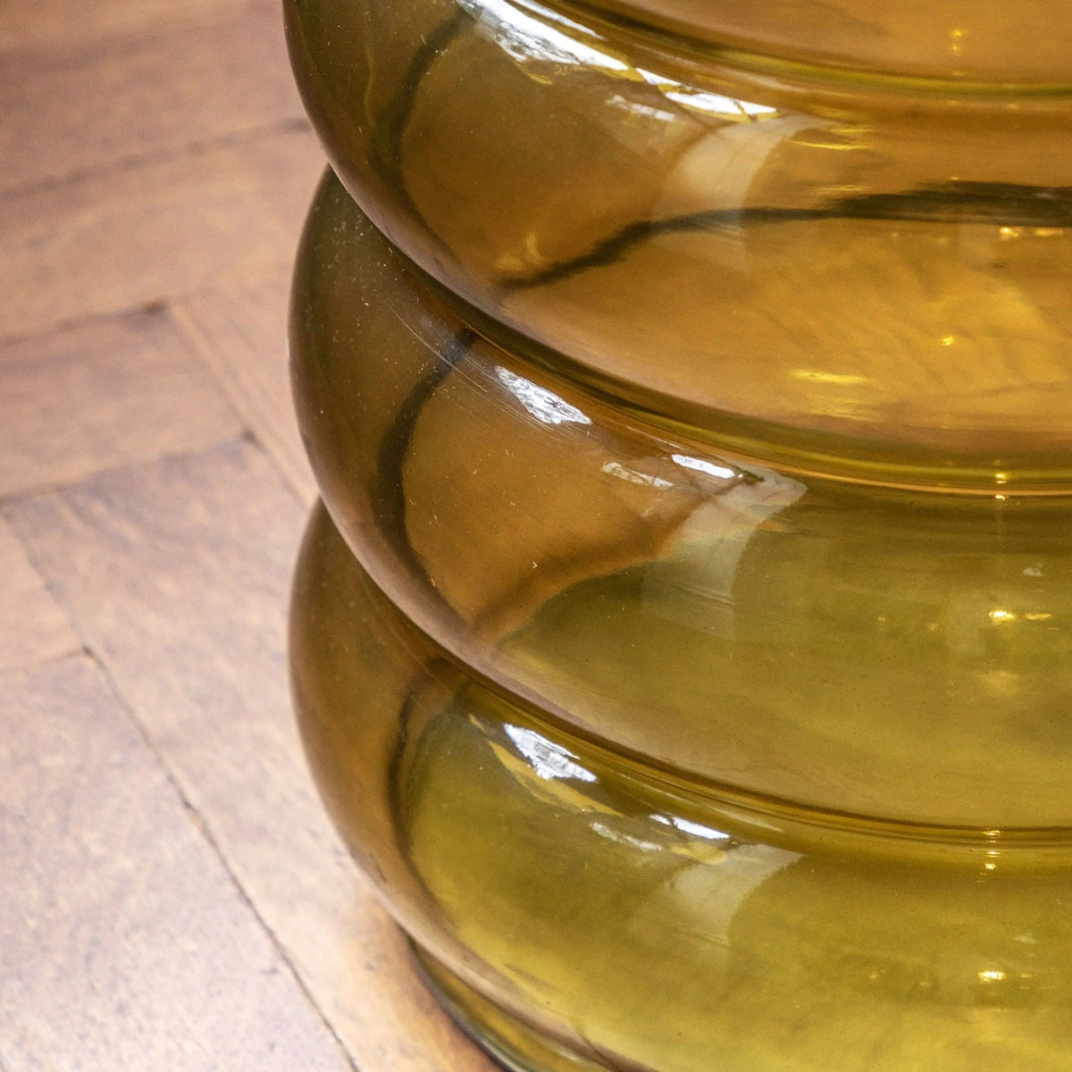 Serano Glass Side Table in Forest Green