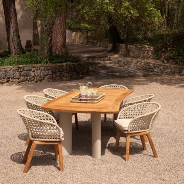 Osario Indoor/Outdoor Dining Table in Natural Teak