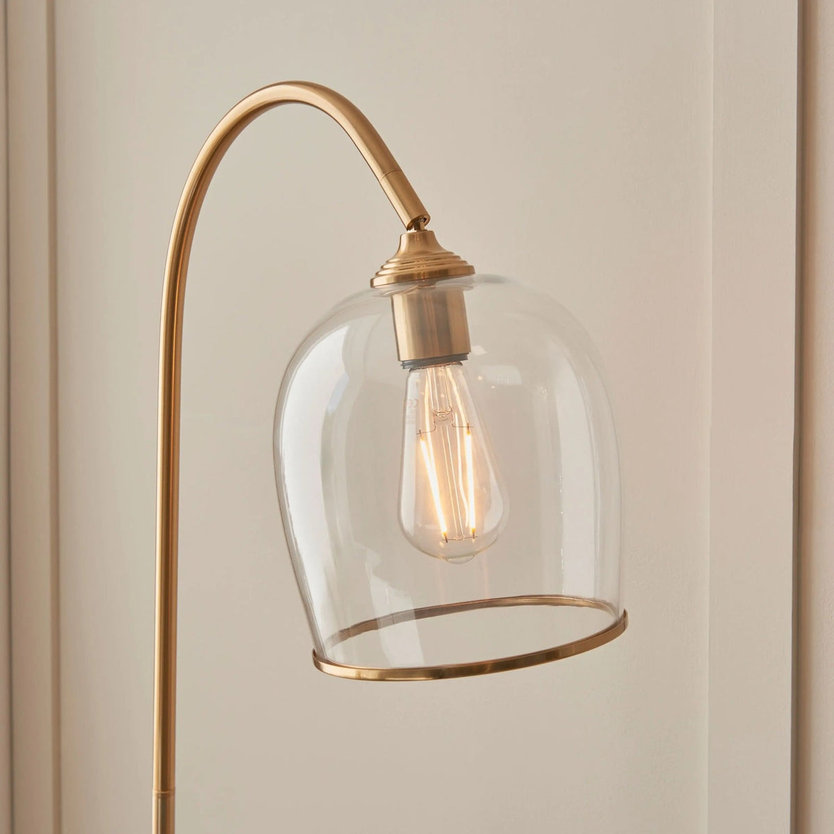 Etta Floor Light