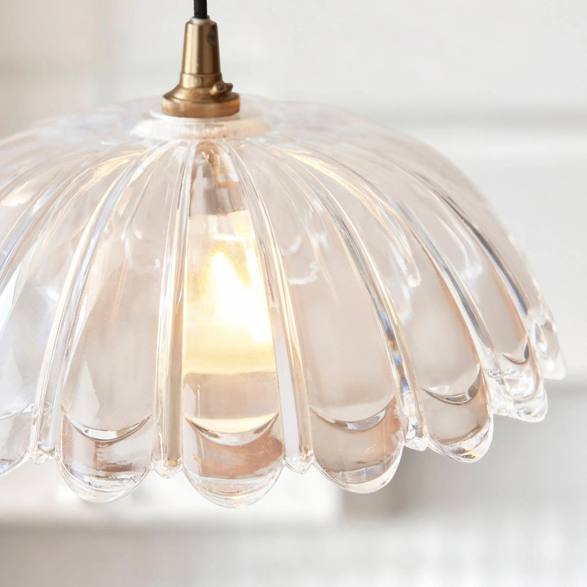 Jasmine Pendant Light